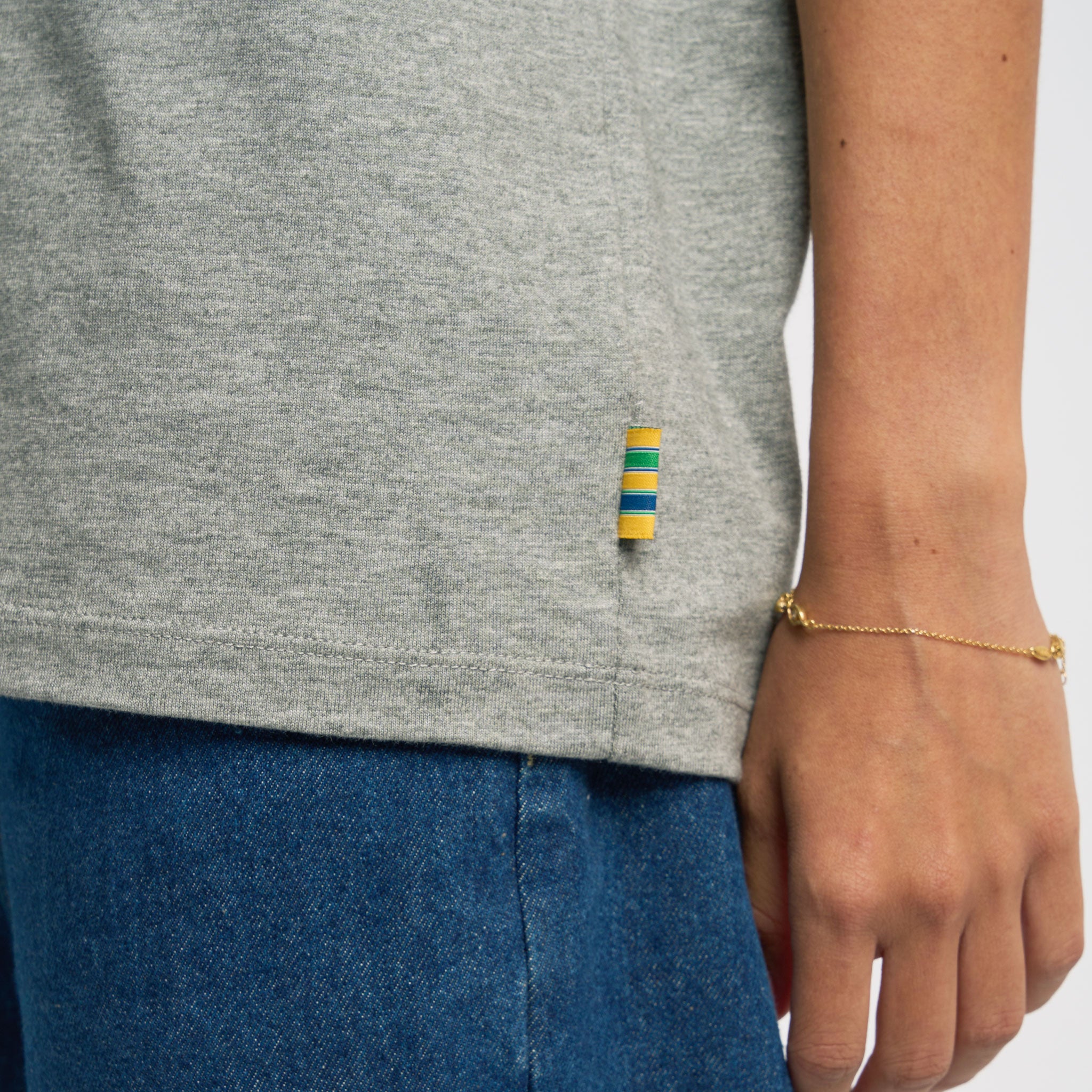 Senna Womens Legacy Logo Tee | Senna Store