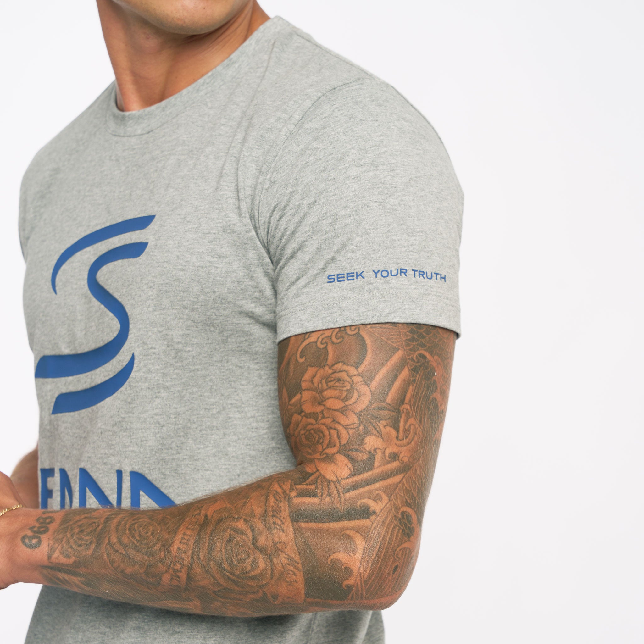 Senna Legacy Logo Tee | Senna Store